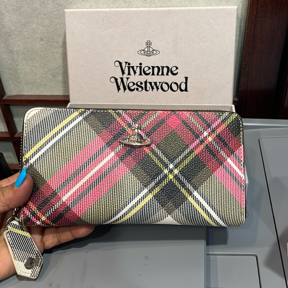 Vivienne Westwood Long Wallet check w/box
